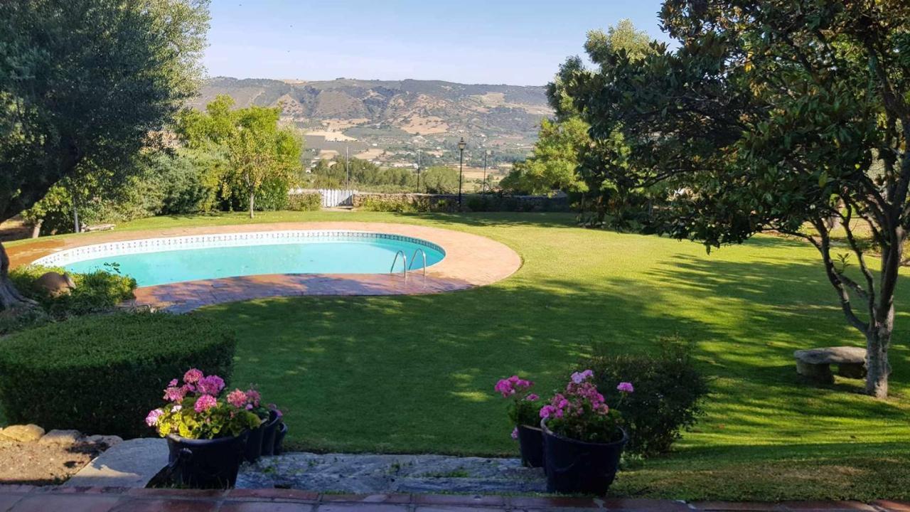 Fantástica Villa a 3 minutos del centro de Ronda Exterior foto